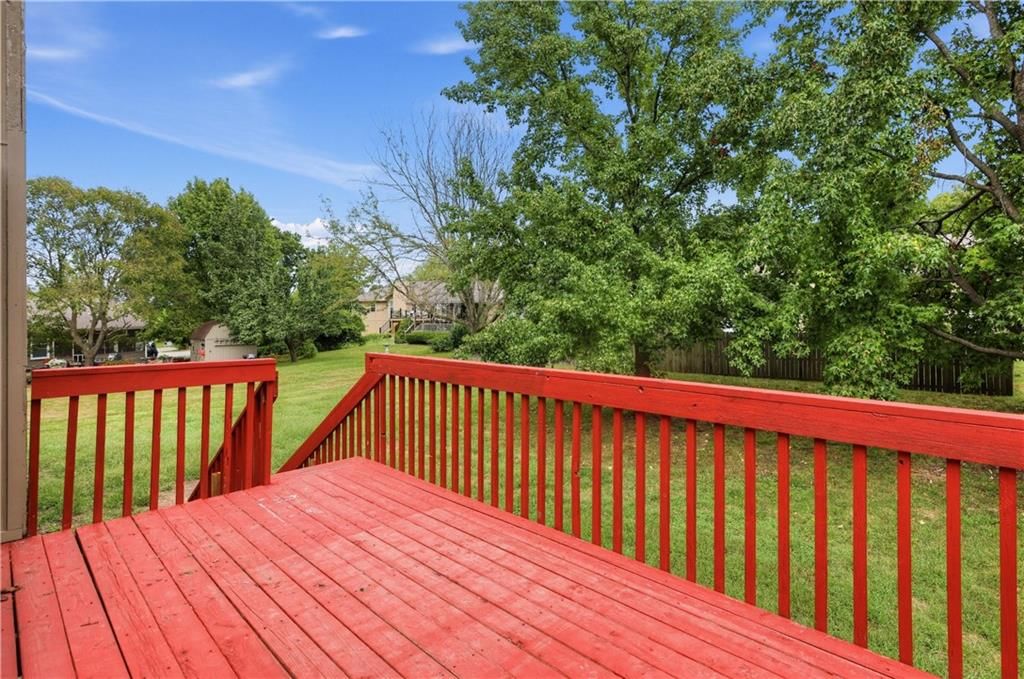 Photo 30 of 30 - 2129 Sunset Circle, Pleasant Hill, MO 64080