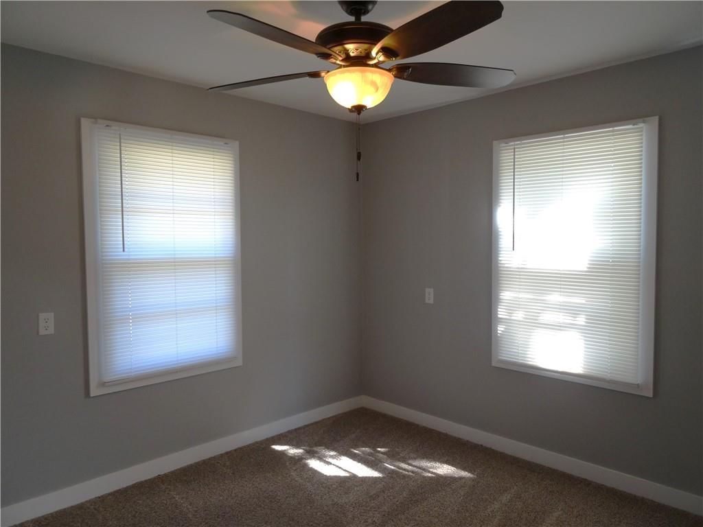 202 S Thompson Street — photo 26