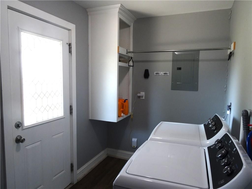 202 S Thompson Street — photo 35