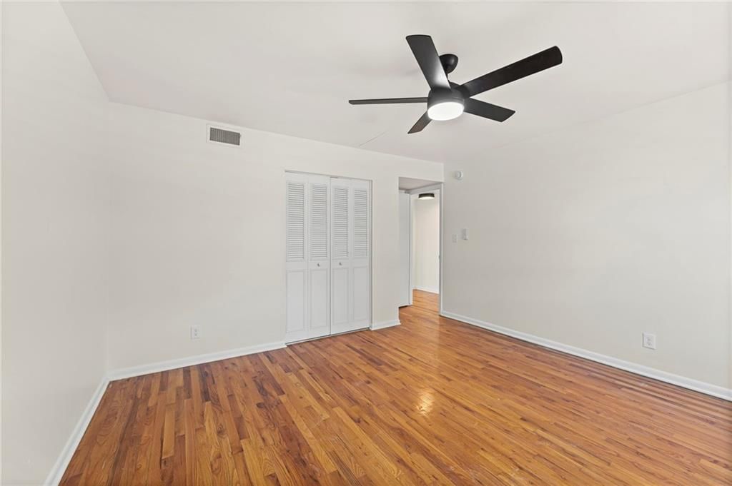 4903 Walnut Street — photo 10