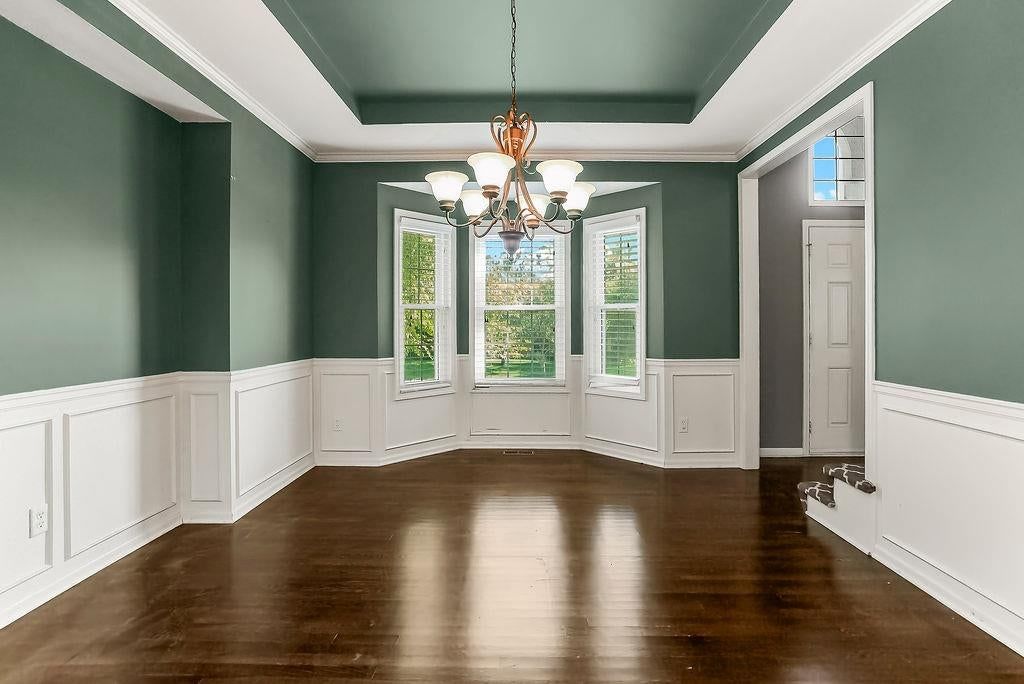 9622 Falcon Valley Drive, Lenexa, KS: listing photo 3