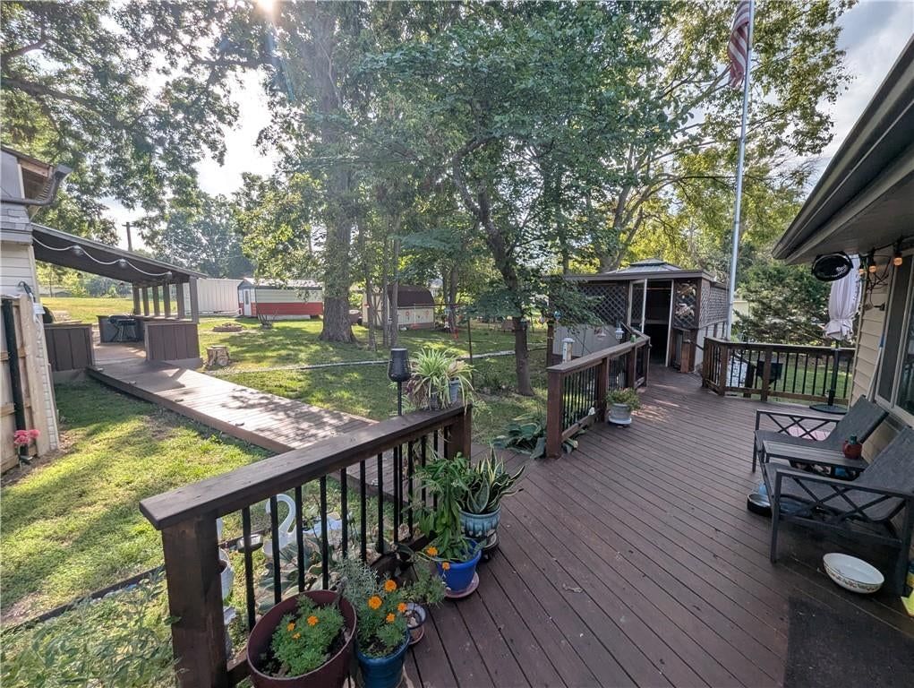 Photo 12 of 68 - 701 S Oakland Street, Harrisonville, MO 64701