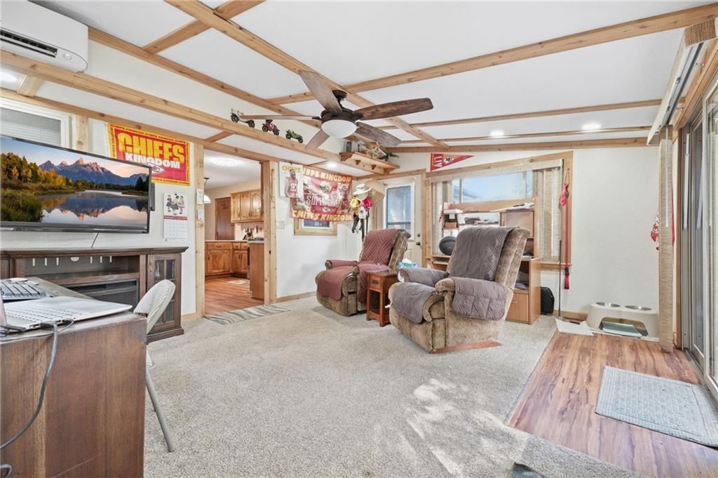 Photo 33 of 68 - 701 S Oakland Street, Harrisonville, MO 64701