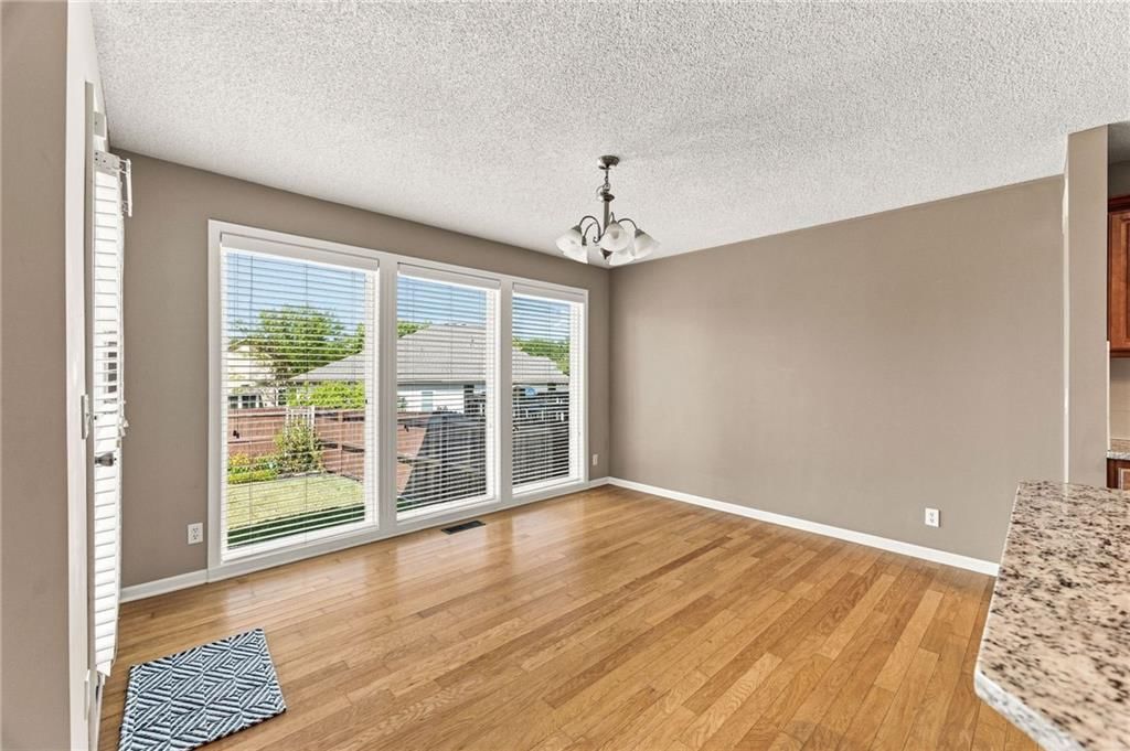 22610 W 72nd Terrace — photo 13