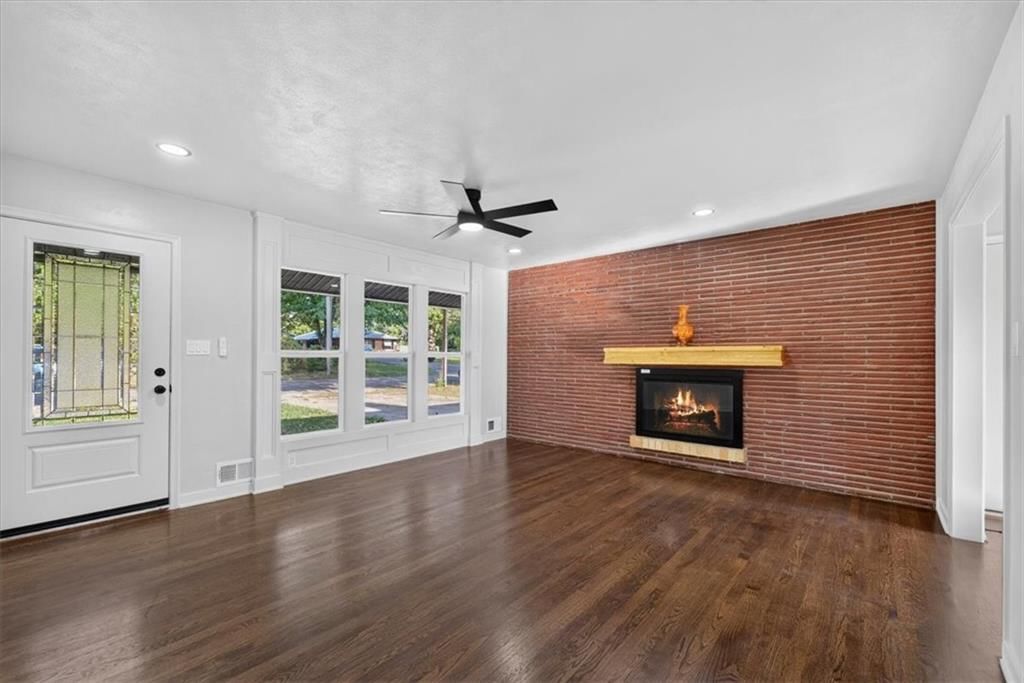 1305 N River Boulevard — photo 10
