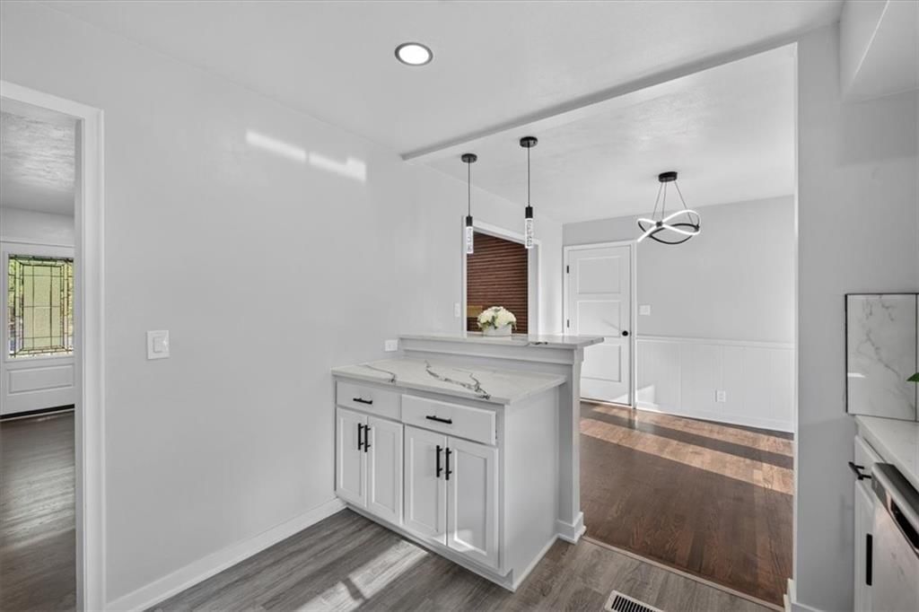 1305 N River Boulevard — photo 17