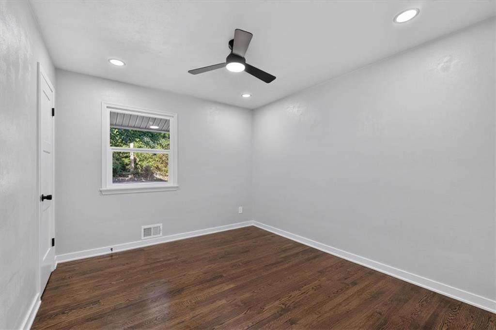 1305 N River Boulevard — photo 22