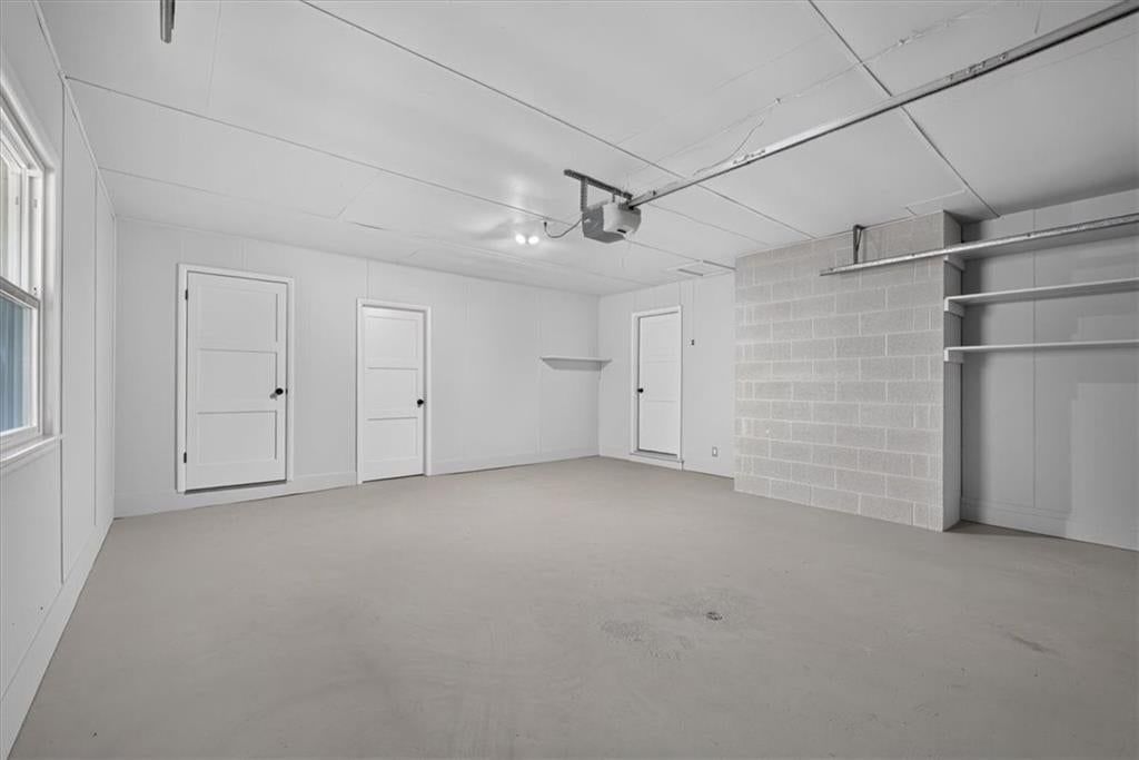 1305 N River Boulevard — photo 38