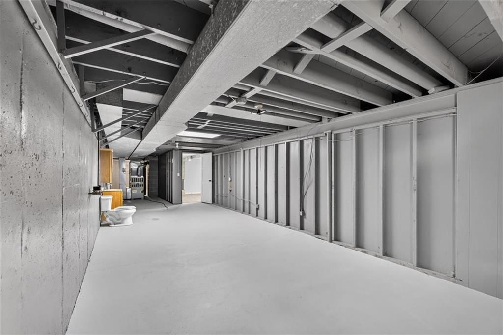1305 N River Boulevard — photo 50