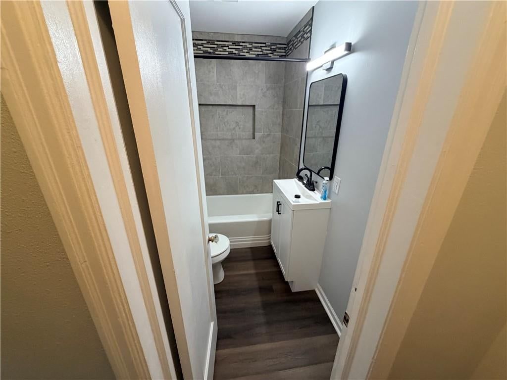 Photo 12 of 36 - 2619 N 46th Terrace, Kansas City, KS 66104