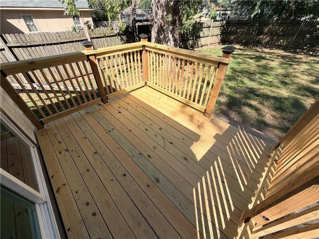 Photo 9 of 36 - 2619 N 46th Terrace, Kansas City, KS 66104