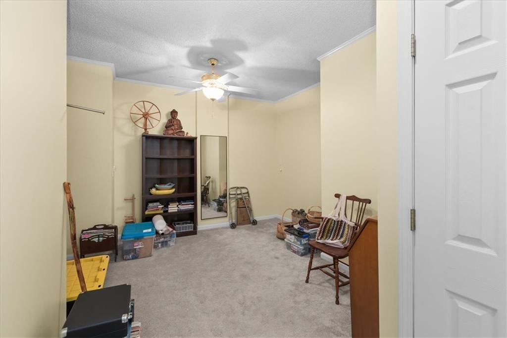 Photo 19 of 21 - 4305 S Bryant Court, Independence, MO 64055