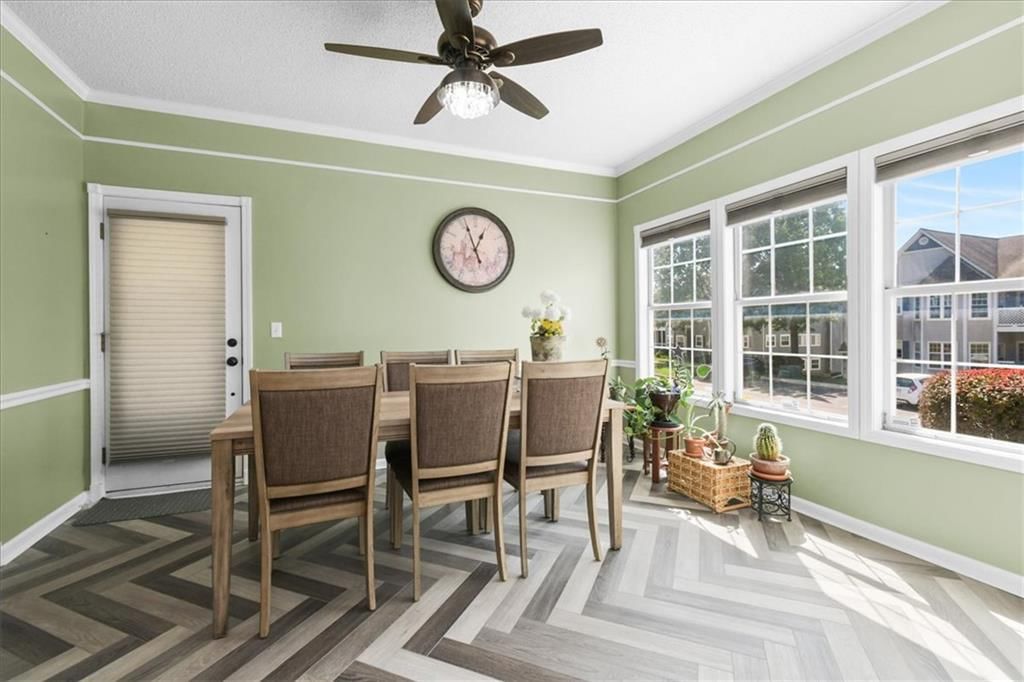 Photo 11 of 21 - 4305 S Bryant Court, Independence, MO 64055