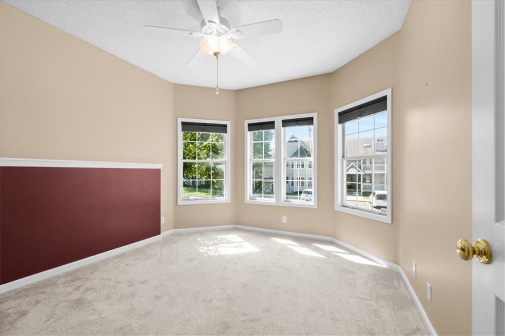 Photo 16 of 21 - 4305 S Bryant Court, Independence, MO 64055