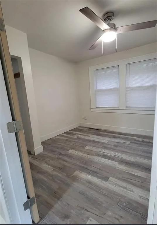 Photo 23 of 27 - 4514 WYOMING Street, Kansas City, MO 64111