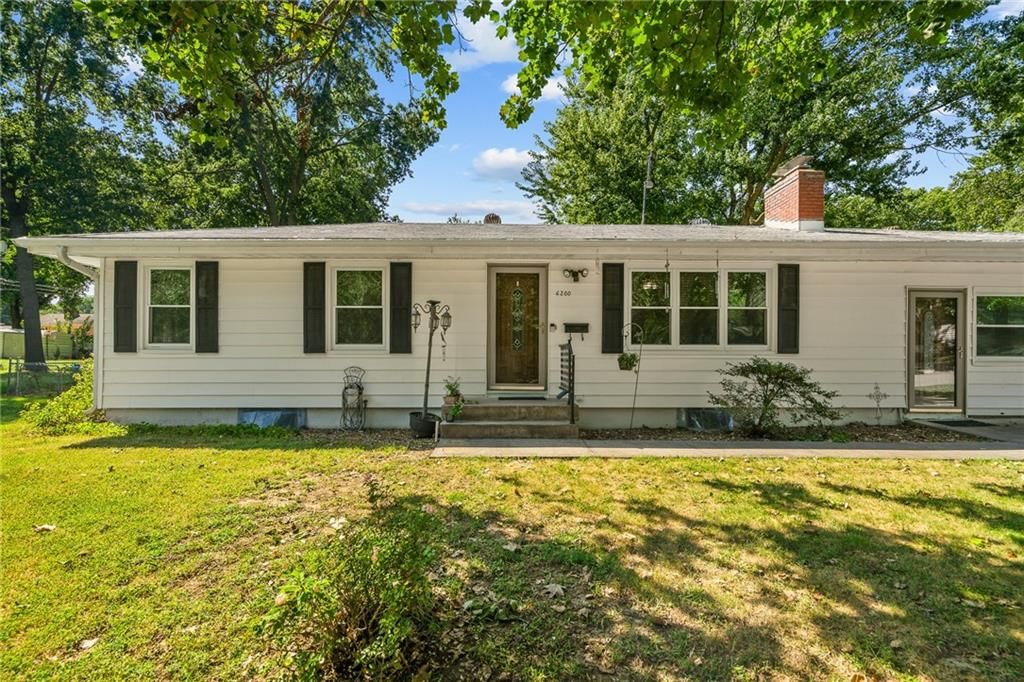 6200 Hedges Avenue — photo 2