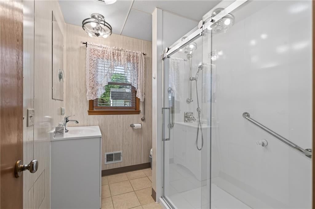 6200 Hedges Avenue — photo 19