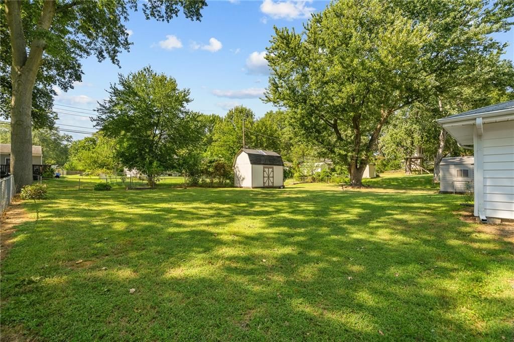 6200 Hedges Avenue — photo 28