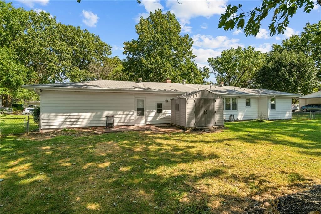 6200 Hedges Avenue — photo 33