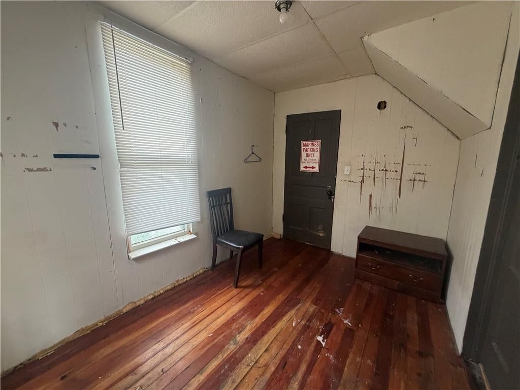 305 Mansur Street — photo 25