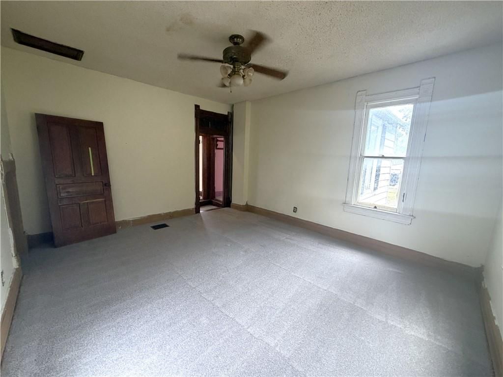305 Mansur Street — photo 27