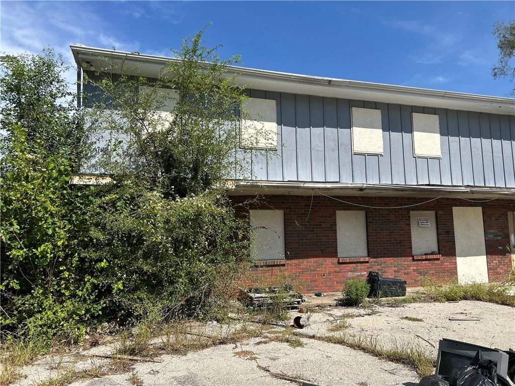 6111 Leavenworth Road — photo 10