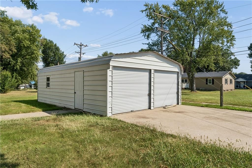 701 S Fredrick Street — photo 40