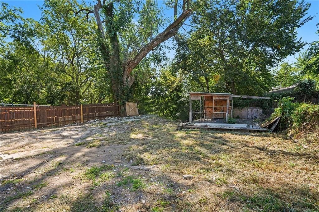 1139 GARFIELD Avenue — photo 3