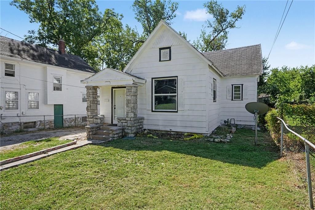 1139 GARFIELD Avenue — photo 5