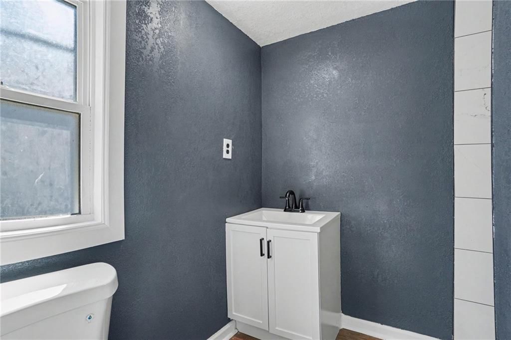 1139 GARFIELD Avenue — photo 17