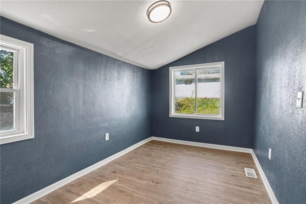 1139 GARFIELD Avenue — photo 20