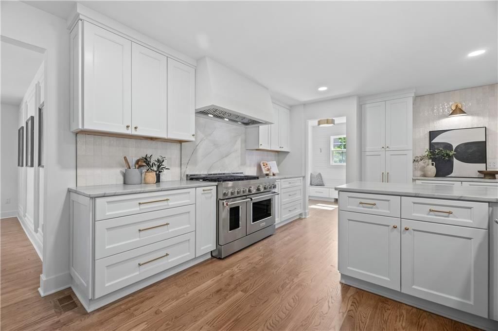 10426 Alhambra Street — photo 13