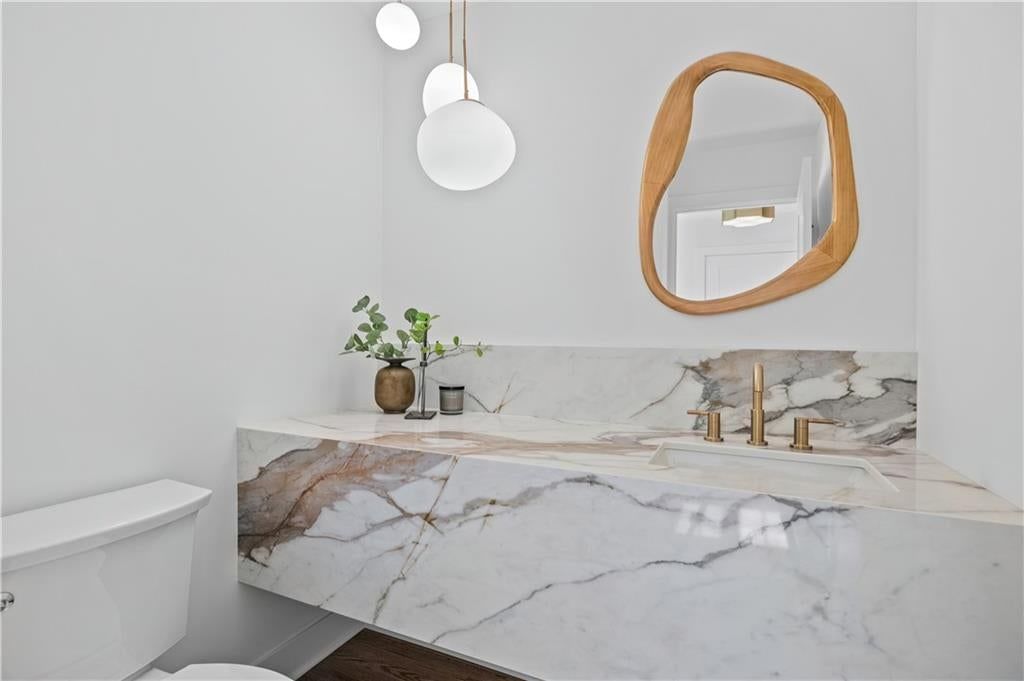 10426 Alhambra Street — photo 30