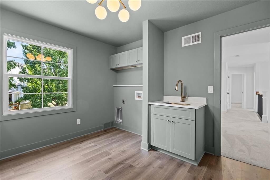 10426 Alhambra Street — photo 51