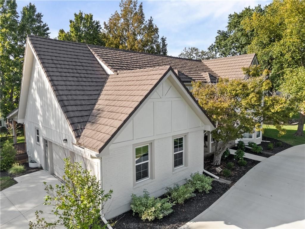 10426 Alhambra Street — photo 78
