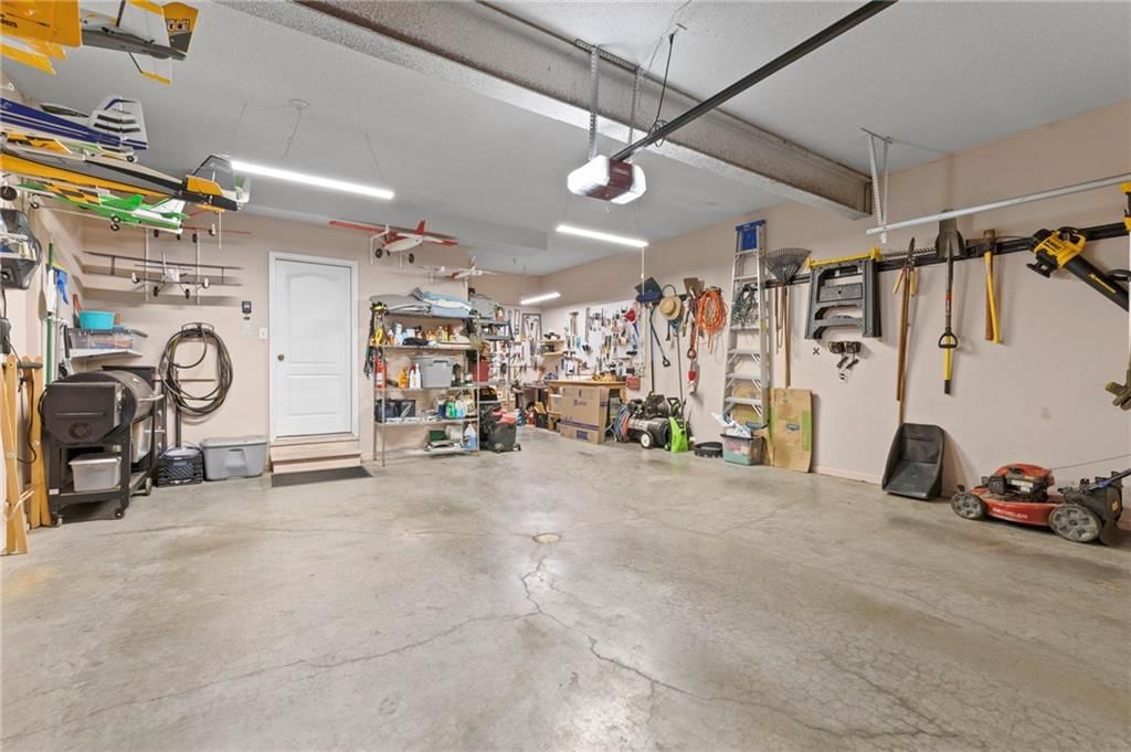 5204 N PENNSYLVANIA Street — photo 39