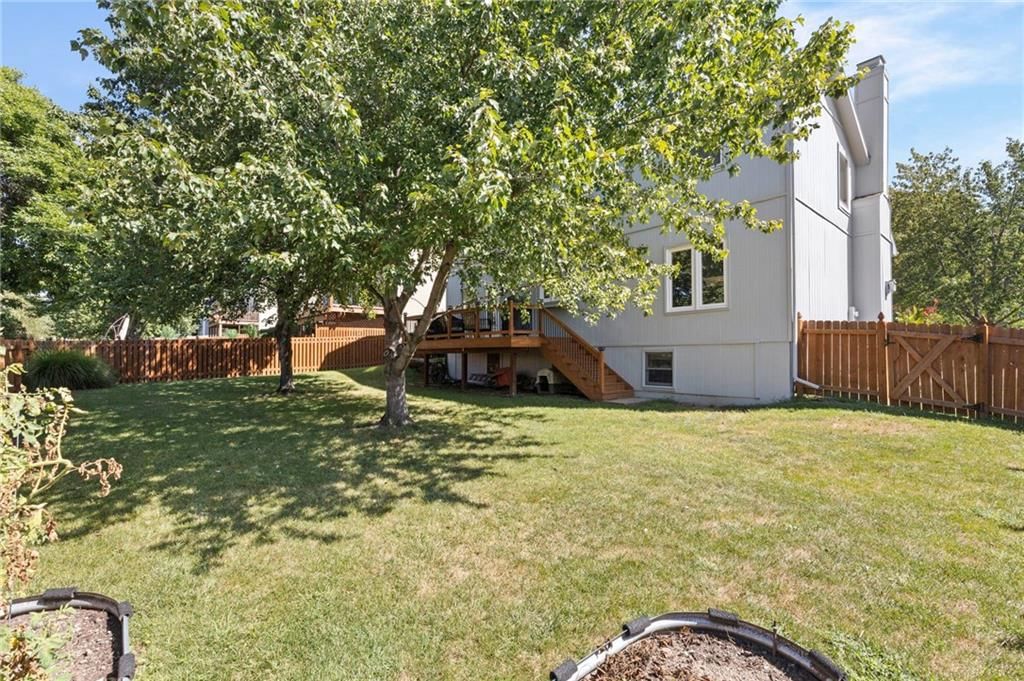 5204 N PENNSYLVANIA Street — photo 45