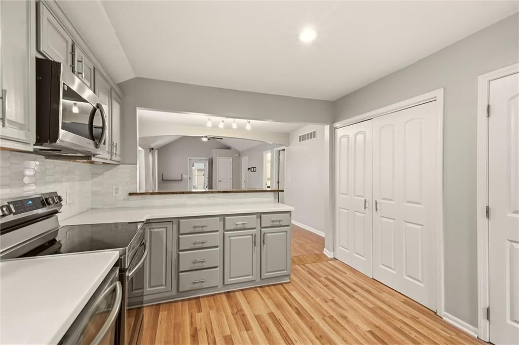 4216 NE 44TH Street — photo 26