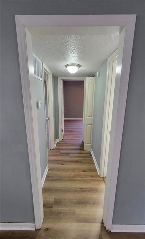8721 Countryshire Lane — photo 4