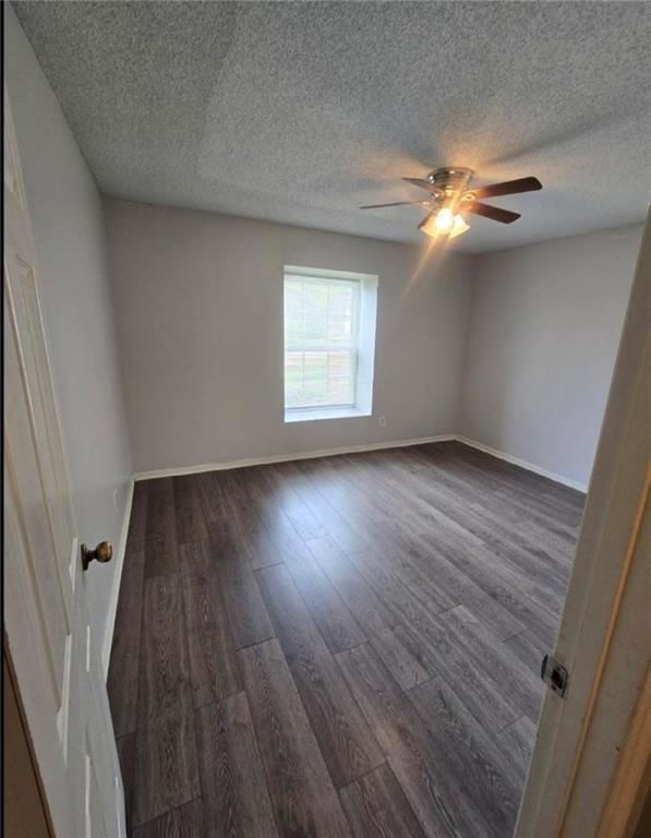 8721 Countryshire Lane — photo 21