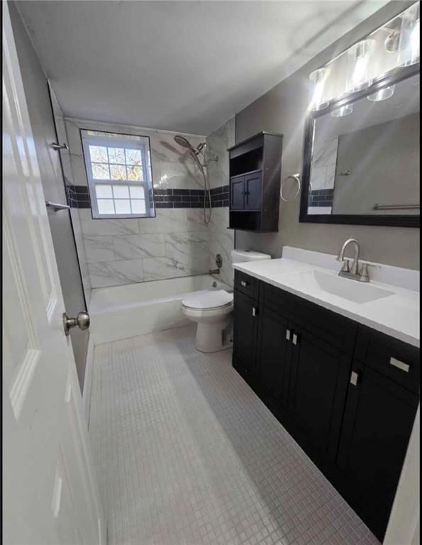 8721 Countryshire Lane — photo 24
