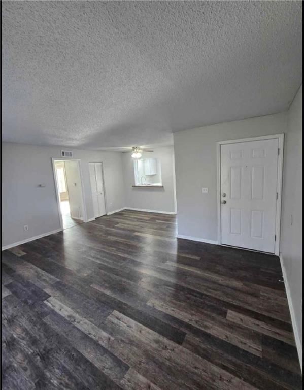 8721 Countryshire Lane — photo 25