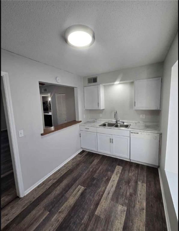 8721 Countryshire Lane — photo 31