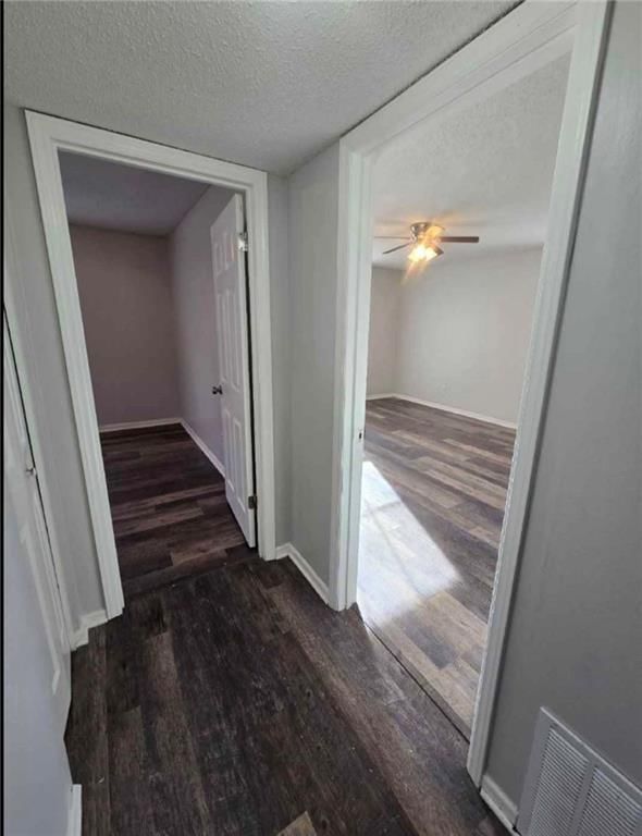 8721 Countryshire Lane — photo 36
