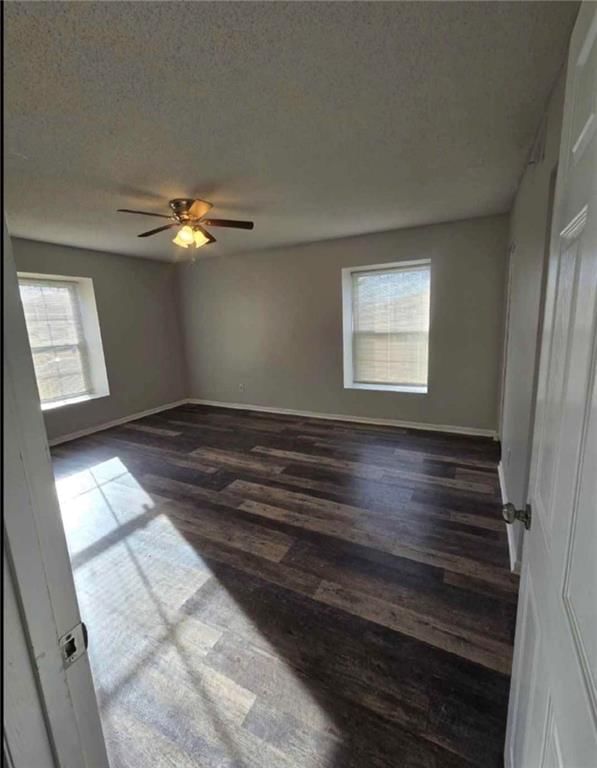 8721 Countryshire Lane — photo 37