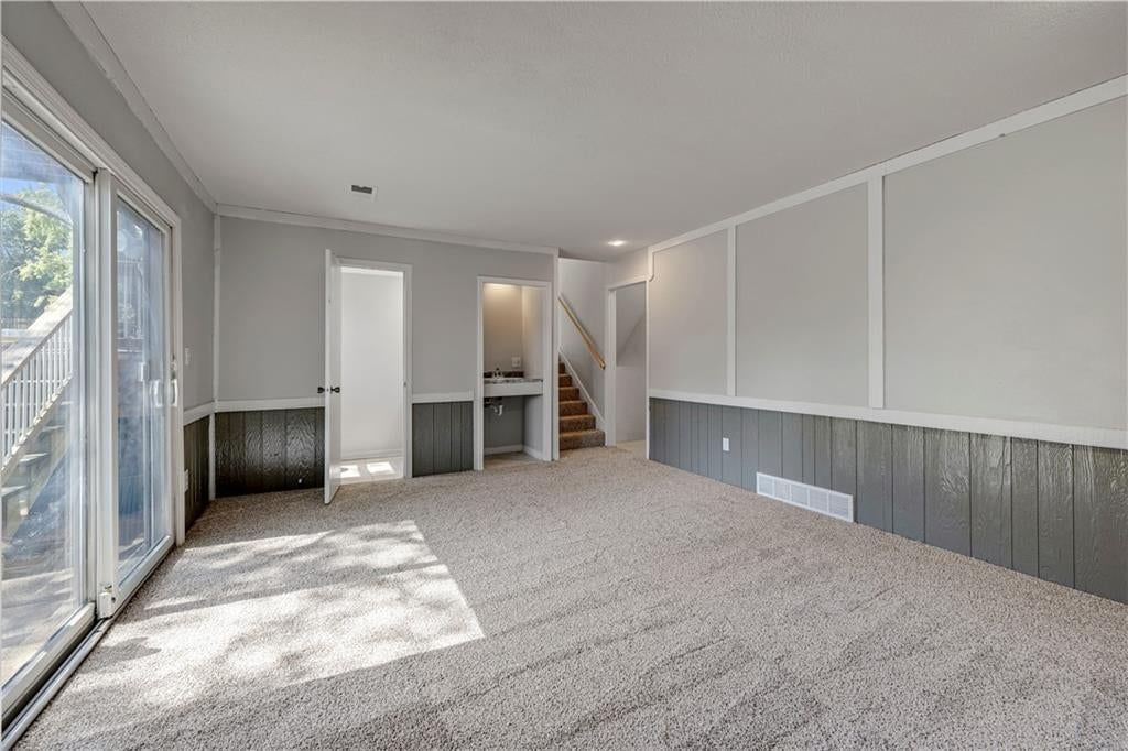 Photo 16 of 35 - 16503 W 142nd Circle, Olathe, KS 66062