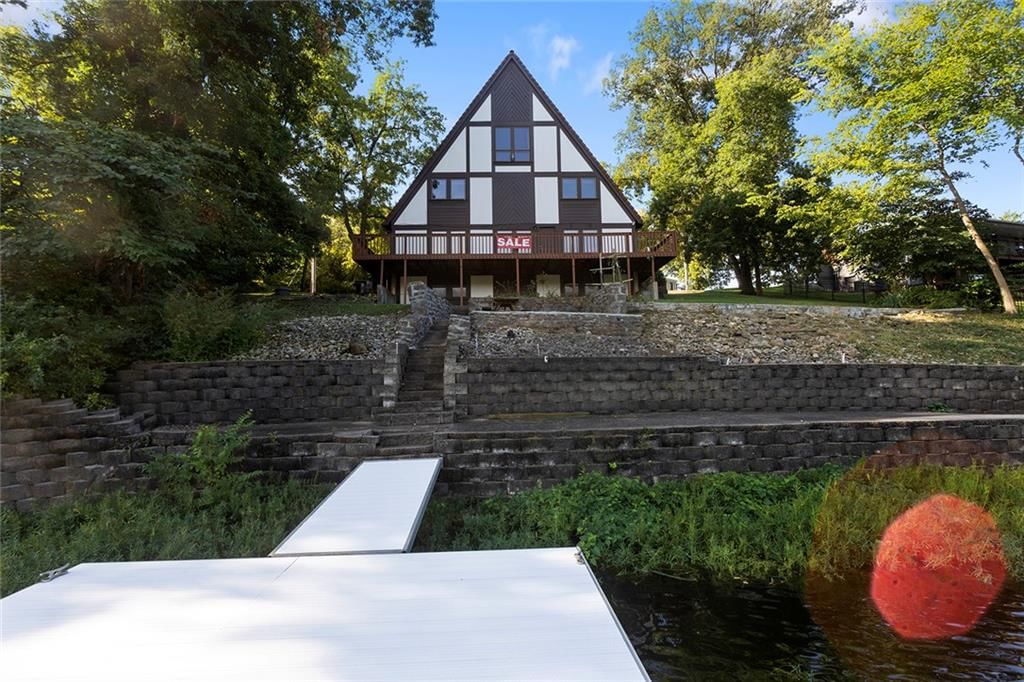 Photo 14 of 57 - 7616 NW Eastside Drive, Weatherby Lake, MO 64152
