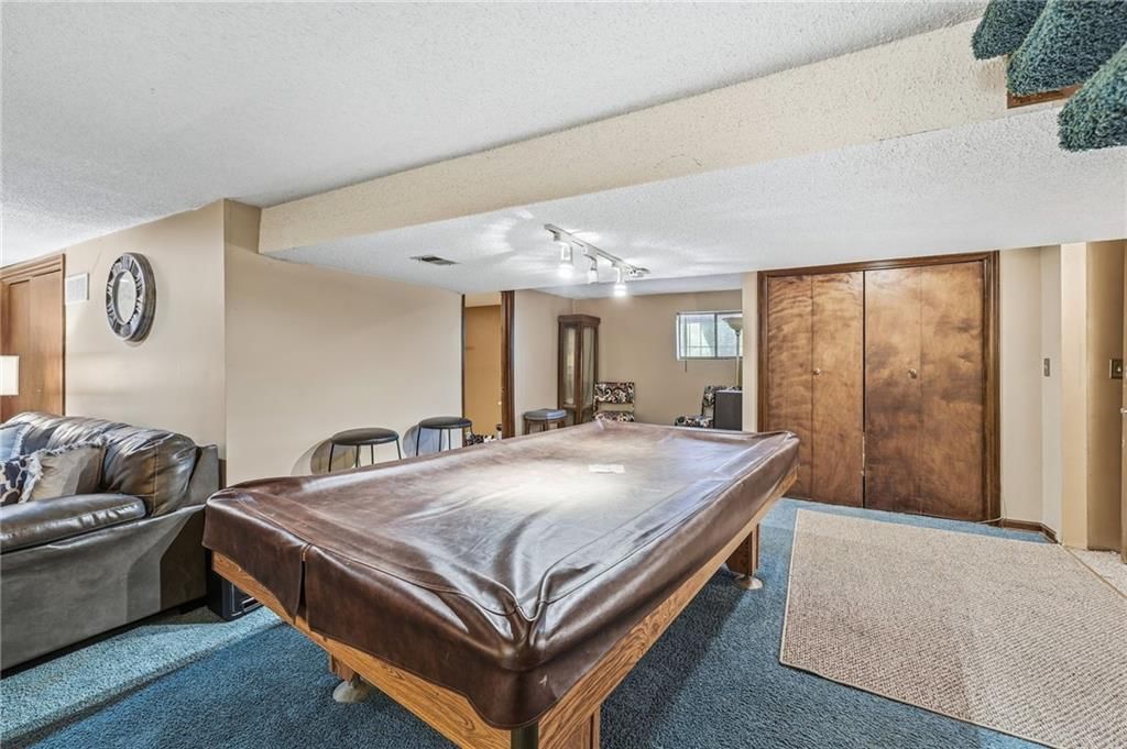 Photo 27 of 40 - 14622 Laquinta Street, Grandview, MO 64030