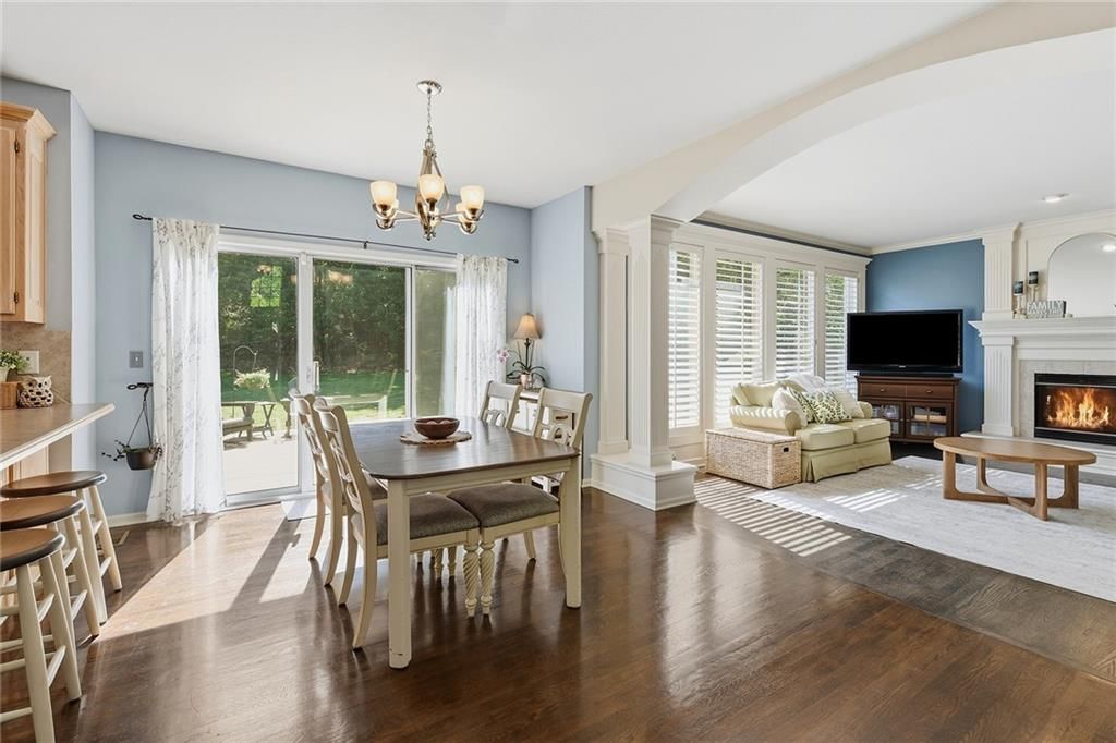 533 NE EMERALD Drive — photo 15