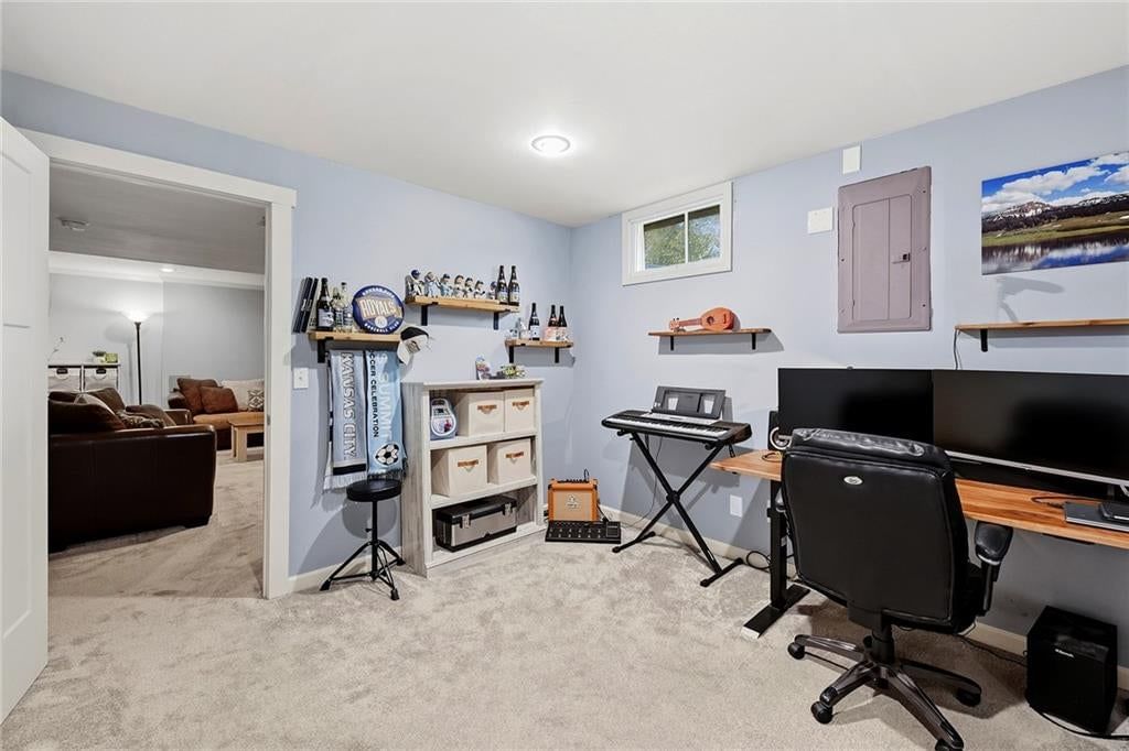 533 NE EMERALD Drive — photo 40